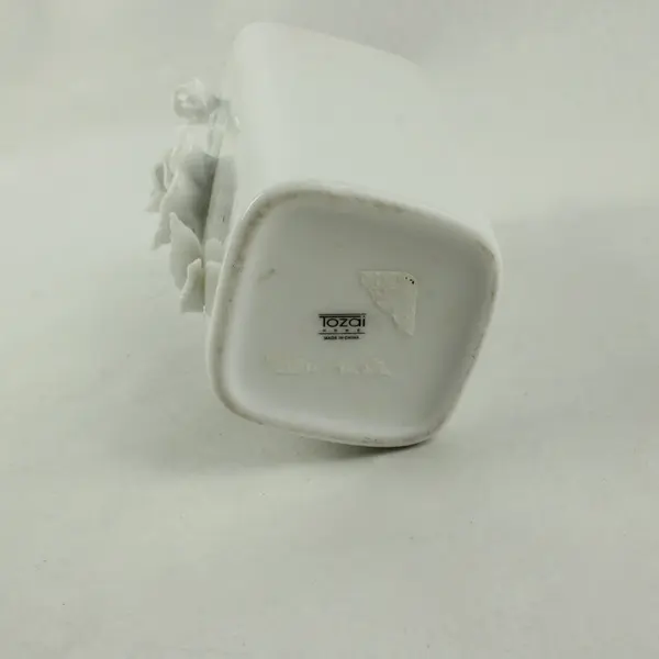 Tozai Home Modern Glazed White Porcelain 3D Floral Flowers Decorative Vase 6.75"