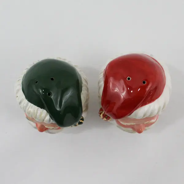 Time To Celebrate Santa Head  Ceramic Salt And Pepper Shakers NWT