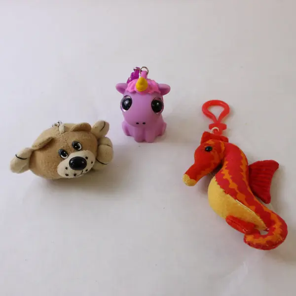 Lot of 3 Mixed Novelty Keychain Dog Seahorse Unicorn Popping Eyes