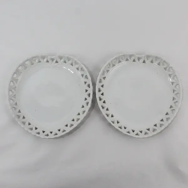 Set of 2 Rynne's China Reticulated Lace Edge Heart Shaped Plates