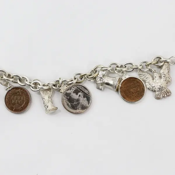 Silver-Tone America Patriotic Charm Bracelet 8.5"