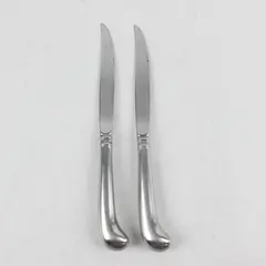 Lot Of 2 Towle Silver TWS47 Pattern Stainless Pistol Handle Steak Knives 9"