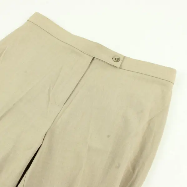 Briggs New York Beige Straight-Leg Slacks Women's Size 8P FLAWED