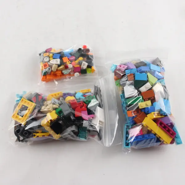 LEGO 100 Loose Pieces Bulk Lot Bricks Parts Minifig Parts Various Colors