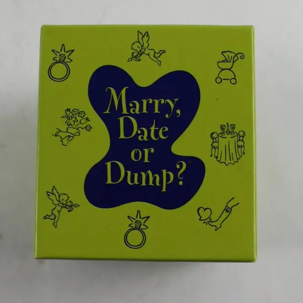 Marry, Date or Dump? Party Game  2003, US-Made, Complete