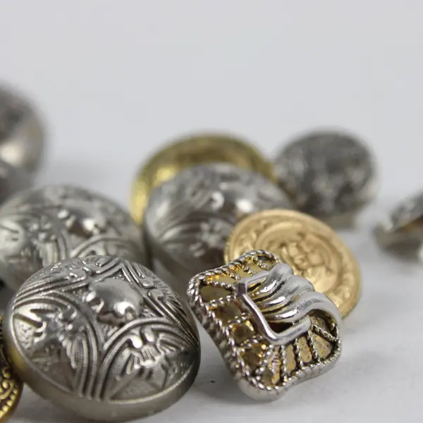 Bag of 17 Vintage Metal Replacement Buttons