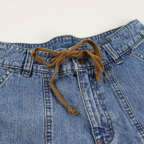 Vintage 90s Riders by Lee Women's 10M Medium Wash Drawstring Waist Denim Shorts
