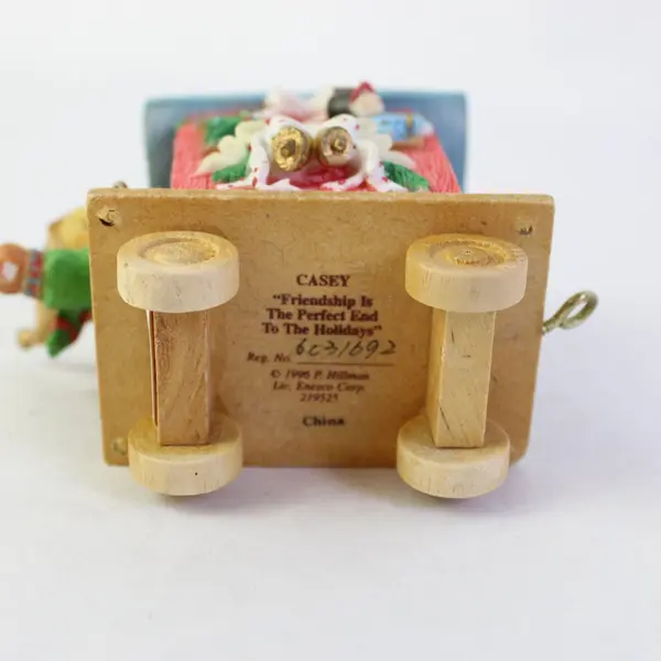 Enesco 1996 Casey Christmas Caboose Train Car 219525 Bear Figurine