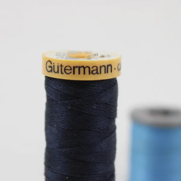 Lot of 5 Used Sewing Thread Spools Talon Gutermann Coats & Clark Assorted