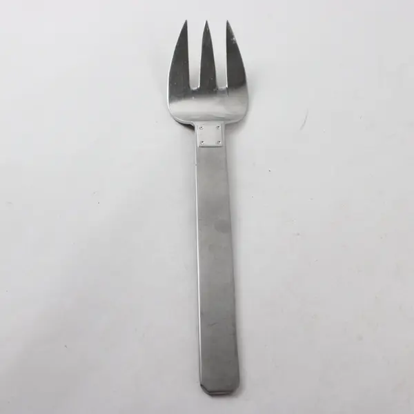 Reed & Barton Montparnasse 18/10 Stainless Cold Meat Serving Fork 8.5in