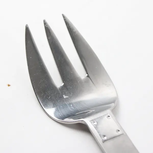 Reed & Barton Montparnasse 18/10 Stainless Cold Meat Serving Fork 8.5in