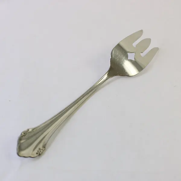 Oneida Repose Stainless Cold Meat Serving Fork 8.5in