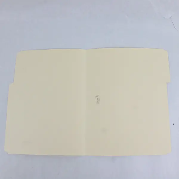 Staples Pack of 30 Manila File Folders Letter 1/3 Cut Tabs