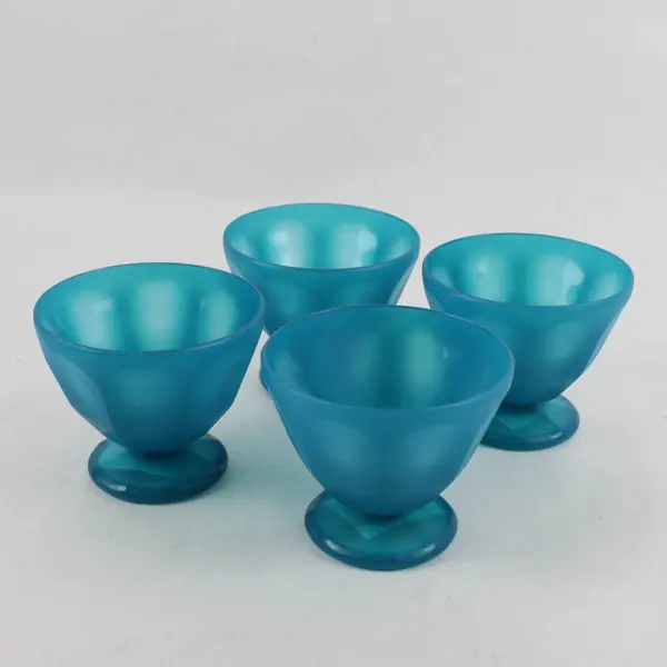 Set of 4 Walmart Blue Plastic Sundae Bowls 4.8" x 4", #393044