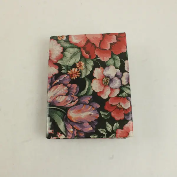 Lot of 2 Photo Albums 4x6 Holds 100 Floral Tulip Spiral Spine