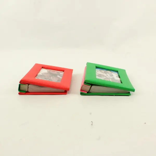 Lot of 2 Photo Albums Red Green Holds 100 4x6 Photos