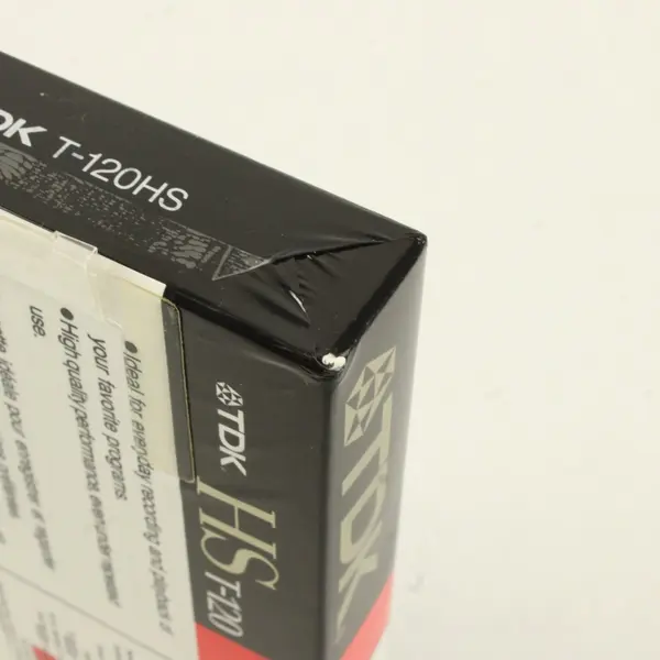 Lot of 2 Boxed Blank VHS Tapes TDK HS T-120 maxell GX-Silver T-120
