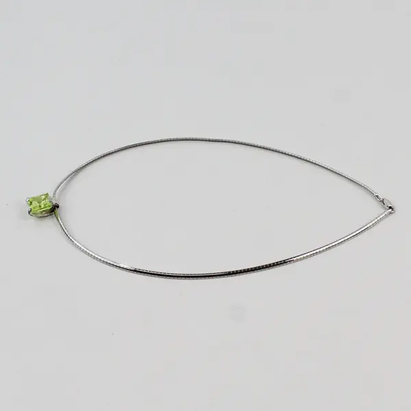 Minimalist Modernist Peridot Pendant Sterling Silver Chain Necklace 17.5"