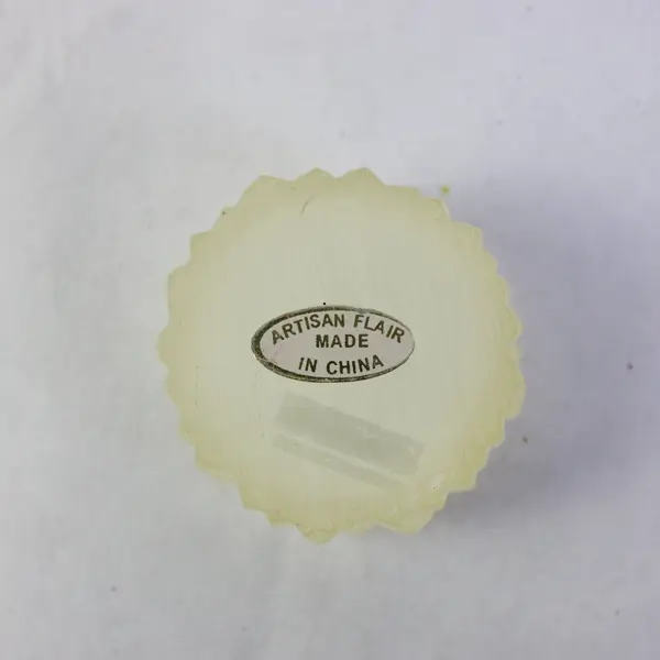 Artisan Flair Frosted Ribbed Votive Candle Holder