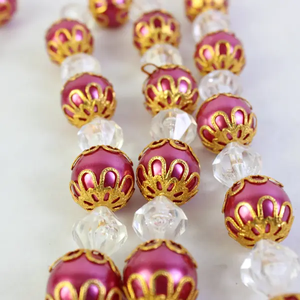 Vintage Holiday Garland Fuchsia Beads Gold Filigree 68in