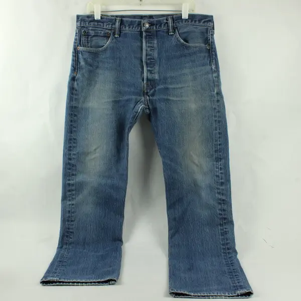 Levi's 501 Men's W36 L34 Blue Straight Leg Button Fly Denim Jeans 31 Inseam