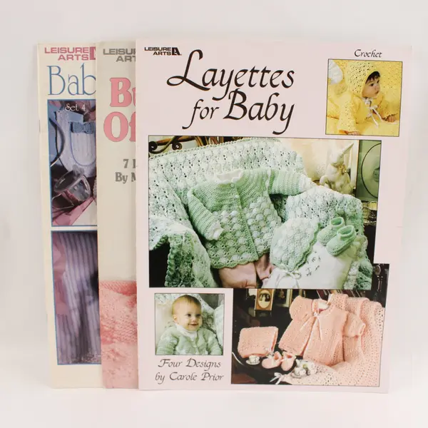 Lot of 3 Vintage Leisure Arts Baby Crochet Knit Leaflets 1990-1996