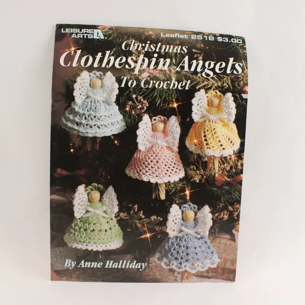 VTG Leisure Arts Christmas Clothespin Angels to Crochet Anne Halliday 2518