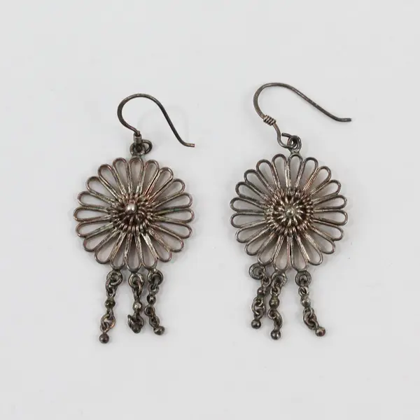 Vintage Silver-Tone Filigree Flower Boho Dangle Earrings