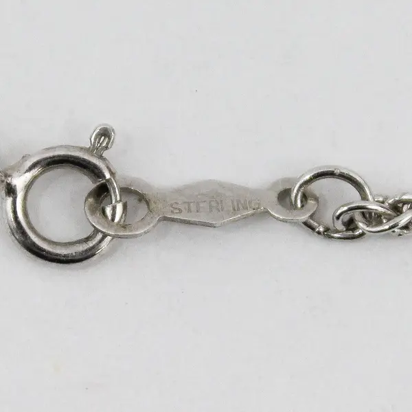 Vintage Sterling Silver Flower Pendant Necklace 17.5 In Chain