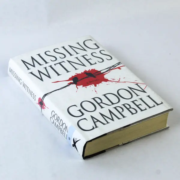 Missing Witness by Gordon Campbell 2007 Hardcover Ex Libris - Good Condition