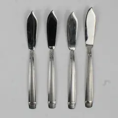A Lot of 4 Reed & Barton 18/8 Stainless Durham-Matte Butter Knives 7.125 Inches