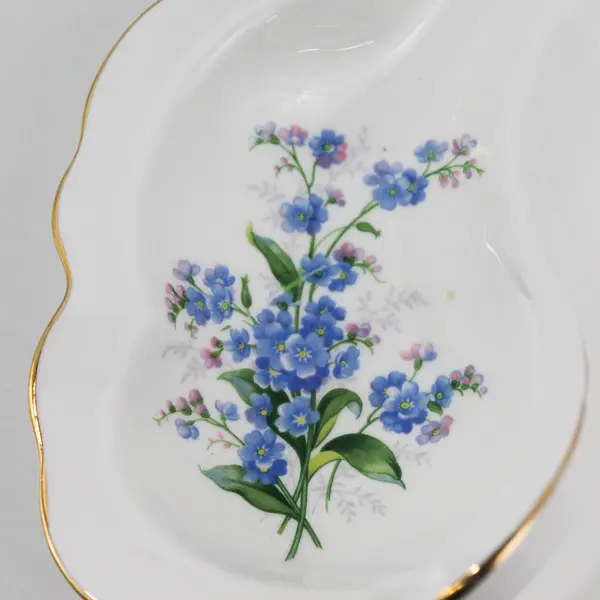 Royal Albert Forget Me Not Bone China 2 Part leaf Shaped Relish Dish