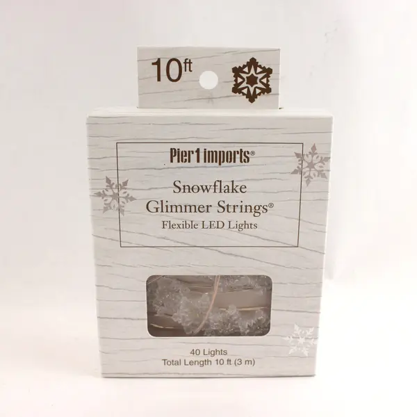 Pier 1 Imports Holiday Snowflake Glimmer Light String 10 ft 40 Lights