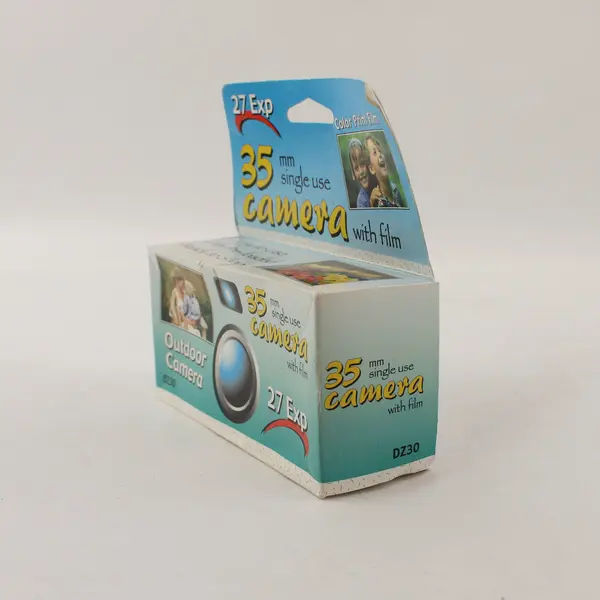 DZ30 27 Exp 35mm Single Use Disposable Camera w/ Film Collectible