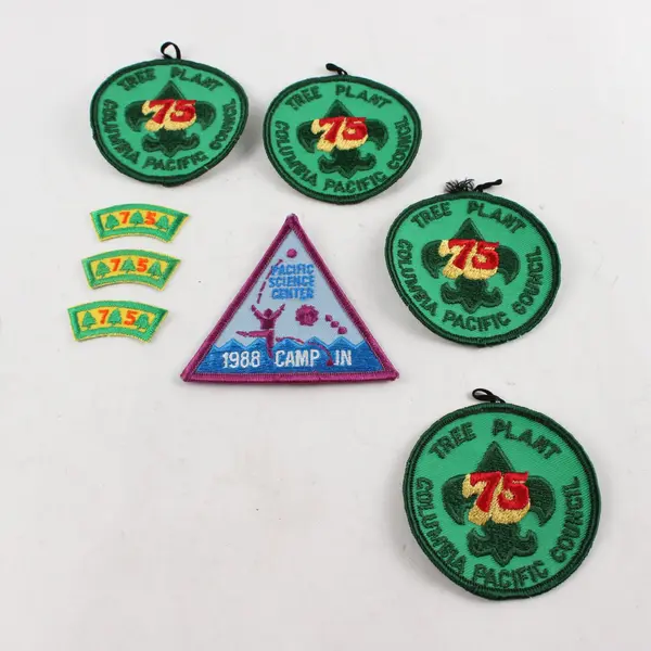 Vintage Lot Of 8 Girl Scout Patches - 1988