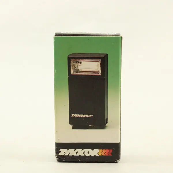 Vintage Zykkor 200 Ultra Compact Electronic Flash Unit w/ Box