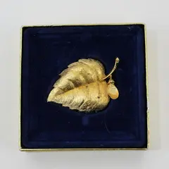 Vintage Avon Gold-Tone Leaf Brooch with Box