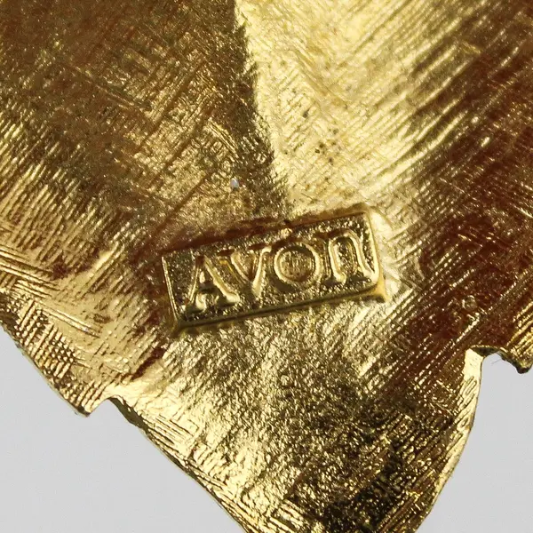 Vintage Avon Gold-Tone Leaf Brooch with Box
