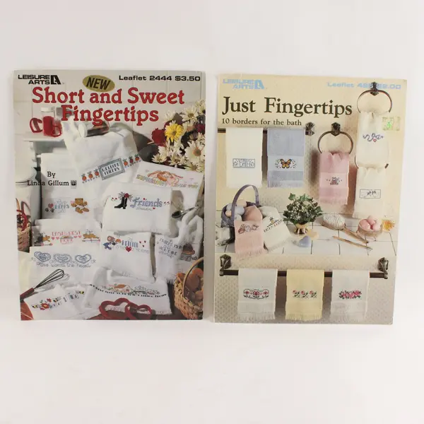 Lot of 2 Vintage Leisure Arts Cross Stitch Fingertip Towel Leaflets 485 2444