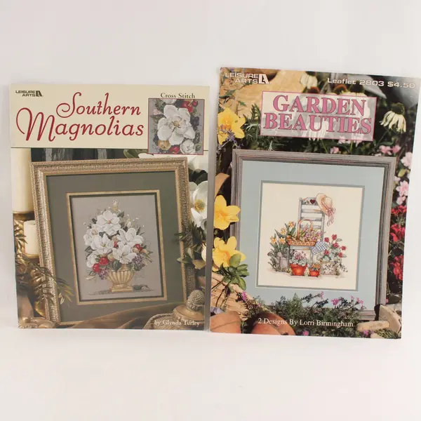 Leisure Arts Lot of 2 Garden Beauties Southern Magnolias 2803 3534