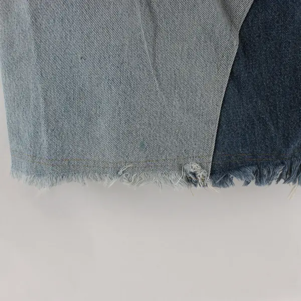 Levi's Denim Pencil Skirt Light Blue/Dark Blue Wash Size 31 Knee Length