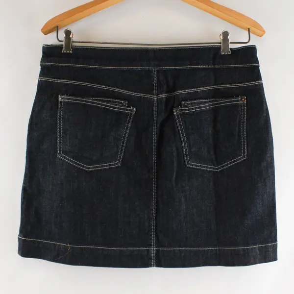 Elle Dark Wash Denim Jean Skirt Size 10 Pockets Side Zip Closure Pleated Front