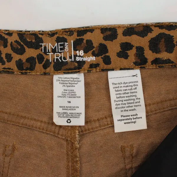 Time And Tru Leopard Print Jeans Straight Leg Womens 16