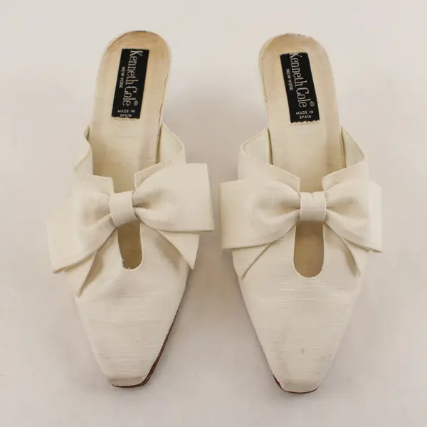 Kenneth Cole Vintage 2000s Ivory Pointed-Toe Mule Heels Bow Sz 7