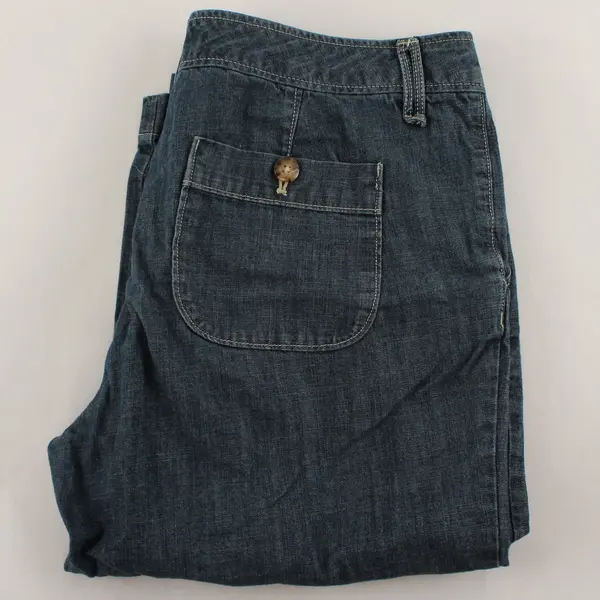 Eddie Bauer Capri Jeans Womens 12 Medium Wash Denim Cropped