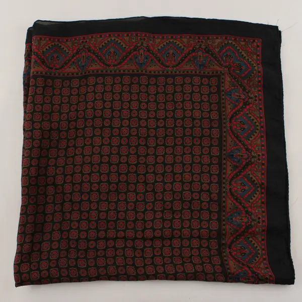 Vintage Club 7 Echo Chiffon Silk Foulard Black Base and Red Geometric Pattern 