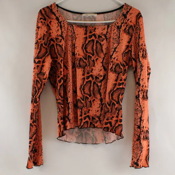 Daily Special L Peach Black Snake Skin Print Long Sleeve Ruffle Top