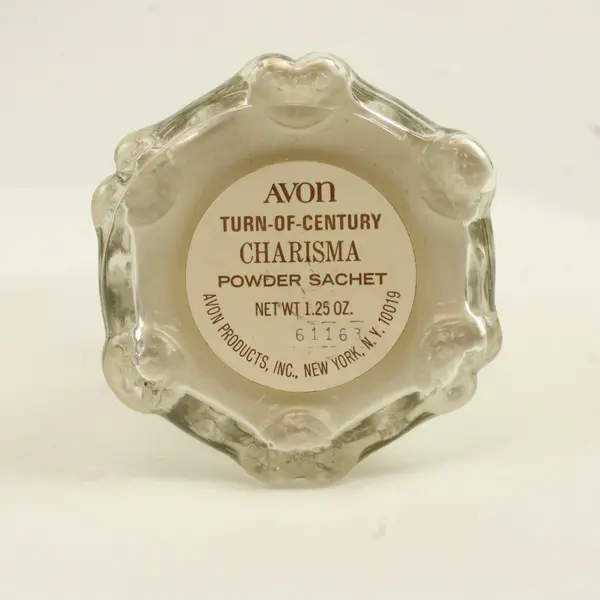 Vintage Avon Turn of Century Charisma Powder Sachet Decanter 1.25oz NIB