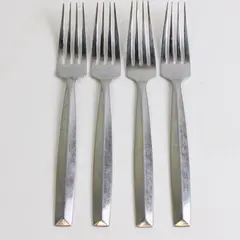 A Set of 4 Michael Lloyd 18/8 Stainless Dinner Forks Crystalis Pattern 8 Inches