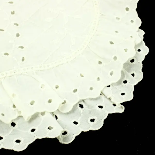 White Eyelet Embroidery Table Runner Ruffled Edge 29x12.5in
